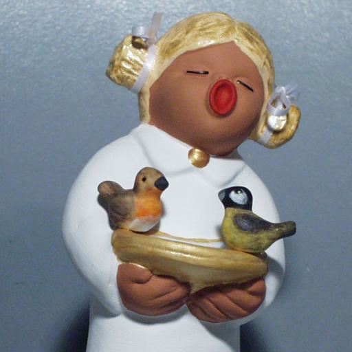 Susi mit Vogeltränke